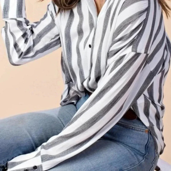 Kori Striped button-down top - Picture 2 of 12